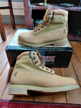 NIB New Chippewa golden tan brown nubuc leather boots & box Mens 8.5